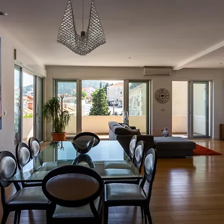 Exclusive Scandinavian Flat 公寓 *