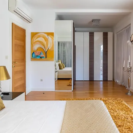 Exclusive Scandinavian Flat *
